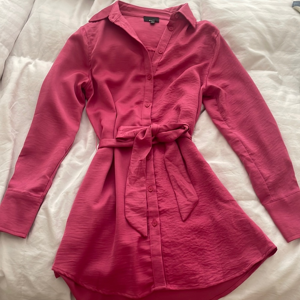 Pink long sleeve dress from Vici Dolls. Perfect condition. Size XS